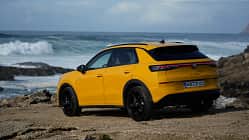 VW T-Roc, FB