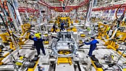 In der Region Moskau startet die Produktion für den lokalen Markt: Mercedes-Benz Cars eröffnet Pkw-Werk in RusslandProduction for the local market starts in the Moscow region: Opening of Mercedes-Benz Cars passenger car plant in Russia