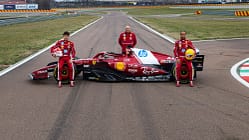 Charles Leclerc - Frédéric Vasseur - Lewis Hamilton - Ferrari - Saison 2025 Charles Leclerc - Frédéric Vasseur - Lewis Hamilton - Ferrari - Saison 2025