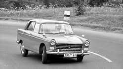 01/2026, Peugeot, 404, Test, Limousine, Oldtimer, auto motor und sport, 17/1960 Peugeot 404 Original-Test auto motor und sport 17/1960