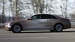 Mercedes S-Klasse für Robotaxi-Dienste