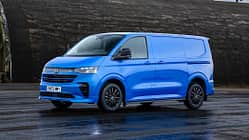 VW Transporter Bus Pro S Großbritannien