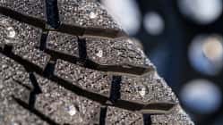 Nokian Hakkapeliitta 01 mit selbstausfahrenden Spikes