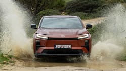 Toyota C-HR+, FB Toyota C-HR+