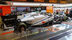 McLaren - Garage - GP England 2026 McLaren - Garage - GP England 2026