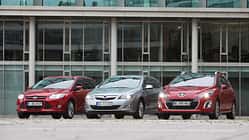 Ford Focus Turnier 1.6 Ecoboost Titanium, Opel Astra Sp.Tourer 1.4 Turbo Innovation, Peugot 308 SW 155 THP Allure, Frontansicht, alle Fahrzeuge