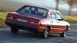 BMW 732i, Seitenansicht