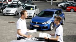 VW Golf R, Händler