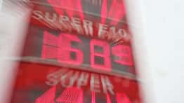 03/2025, Preise Tankstelle Preisanzeige Ladepark Preise Tankstelle Preisanzeige Ladepark