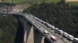 04/2026, Tirol Autobahn Stau Blockabfertigung Tirol Autobahn Stau Blockabfertigung