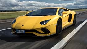 Lamborgini Aventador S, Front