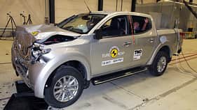 Euro NCAP - Crashtest Mitsubushi L200