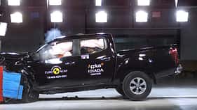 12/2015 EuroNCAP Crashtest Nissan Navara