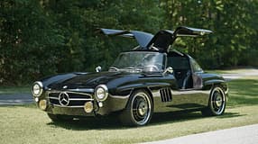 11/2025 Mercedes 355 SL Signature Autosports Restomod