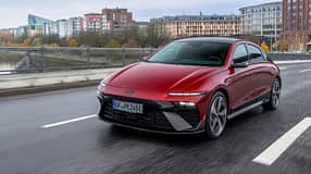 Hyundai Ioniq 6 Facelift N-Line (2026) Fahraufnahme