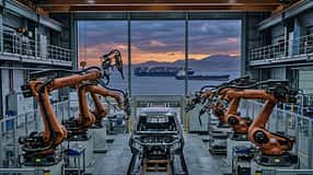 Straße von Hormus Autoproduktion