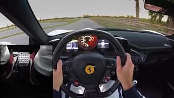 Der Ferrari 458 Speciale mit Handschaltung