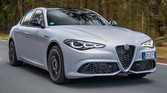 Alfa Romeo Giulia FL 2023 Außenansicht Markenbaum