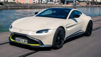 Aston Martin Vantage V8, Exterieur