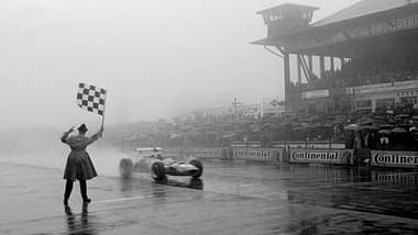 Jackie Stewart - Matra MS10 Ford V8 - Nürburgring 1968