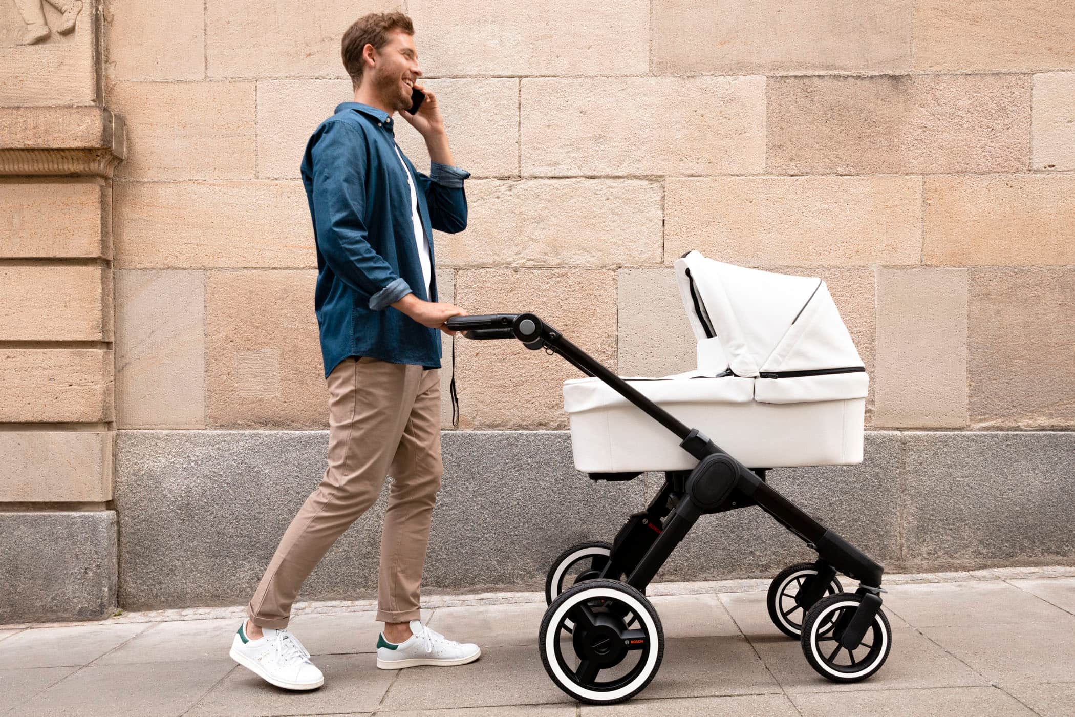 Bosch eStroller Elektro-Kinderwagen: Elektromobilitt fr Suglinge