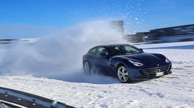 Ferrari GTC4 Lusso, Schnee, Nürburgring