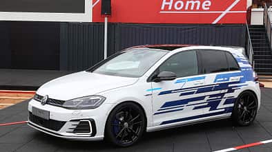 VW Golf GTE Performance Concept