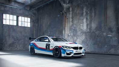 BMW M4 GT4 - Motorsport