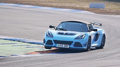 Lotus Exige Sport 380 Roadster, Kurvenfahrt