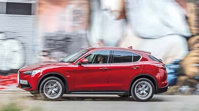 Alfa Romeo Stelvio 2.0 Turbo Q4 First Edition, Außenansicht