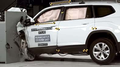 VW Atlas Crashtest IIHS USA 2017