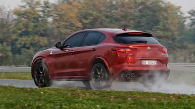 Alfa Romeo Stelvio QV Fahrbericht (2018)