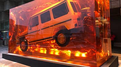 Mercedes-Benz G-Klasse Block Harz eingegossen Bernstein