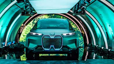 BMW Vision iNEXT / i5