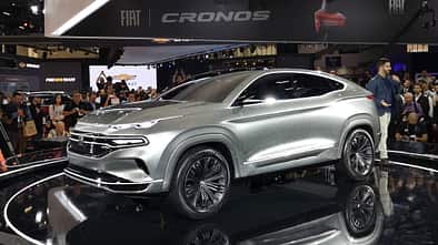 10/2018, Fiat Fastback Coupé Crossover Concept