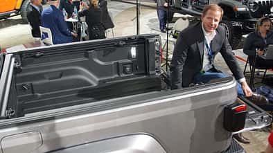 11/2018, Jeep Gladiator Sitzprobe Michael von Maydell auf der LA Auto Show