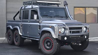 Land Rover Defender 6x6 Urban Warrior / Kahn Design
