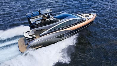 09/2019, Lexus Yacht LY 650