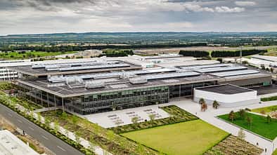 Jaguar Land Rover JLR Technologie Zentrum Gaydon