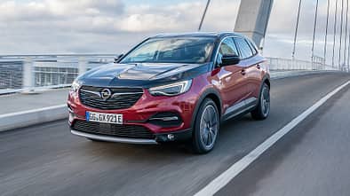 Opel Grandland X Hybrid4