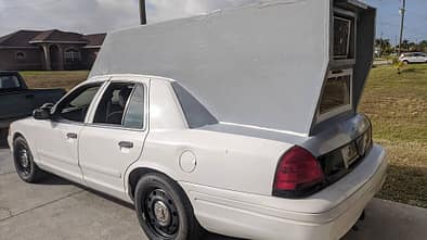 02/2020, Ford Crown Victoria mit Camping-Ausbau