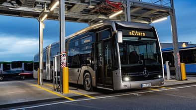 Gelenkbus Mercedes-Benz eCitaro G Elektrobus Daimler Buses