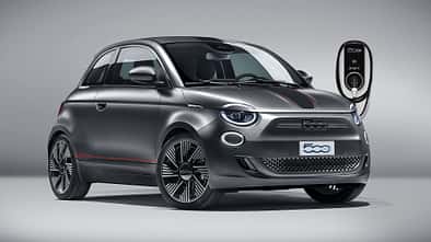 11/2020, Fiat 500e mit Mopar-Zubehör