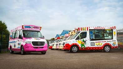 Der Eiswagen ist zurück: Aufbauspezialist Whitby Morrison ordert 55 weitere Mercedes-Benz Sprinter

The ice cream van is back: specialist bodybuilder Whitby Morrison orders 55 more  Mercedes-Benz Sprinter vans