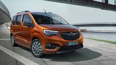 Opel Combo E-Life Sperrfrist 10.2.2021