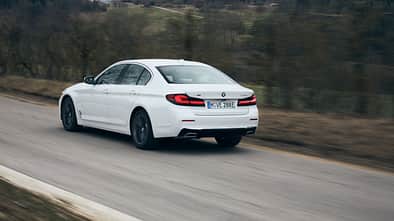 BMW 545e xDRIVE