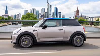 Mini Facelift 2021, Mini Cooper SE, Fahrbericht