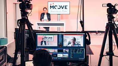 Moove auto motor und sport Business Talk HUK Dekra Daimler