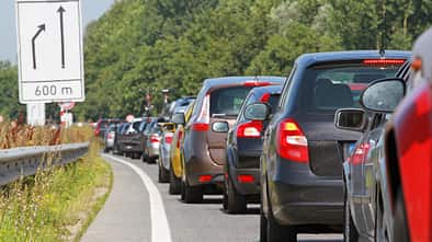 Stau Reißverschlussverfahren Autobahn