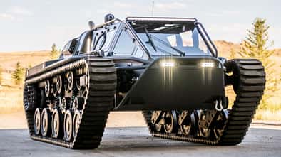 Howe & Howe Ripsaw EV3-F4 Personal Recreational Tank